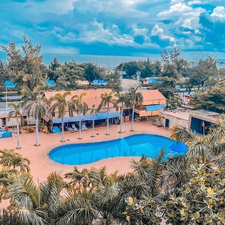 Nha Ong Newwave Vung Tau - Venuestay Eksteriør billede